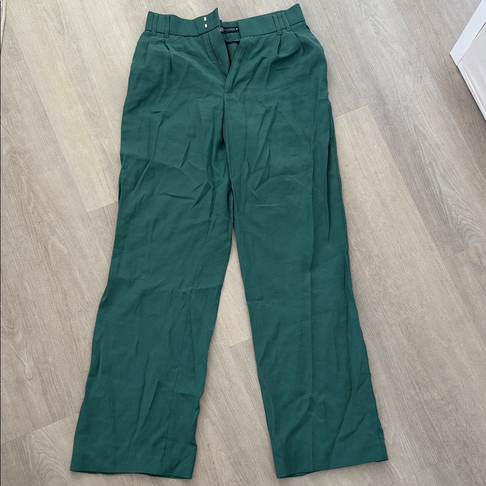 Zara Men's Deep Green Chinos